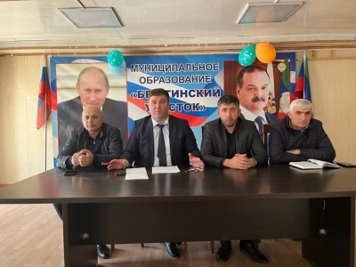 Подготовку к предстоящему субботнику и к майским праздникам обсудили в администрации Бежтинского участка