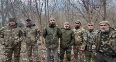 Военнослужащие из Бежтинского участка поздравляют всех мам с Днем Матери