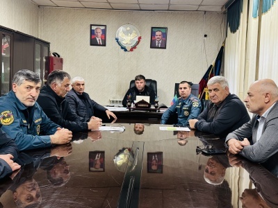 В Бежтинском участке продолжаются поиски мальчика 4 лет упавшего в реку