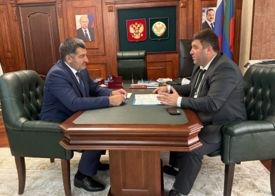 Встреча министра экономики РД Гаджи Султанова с главой МО